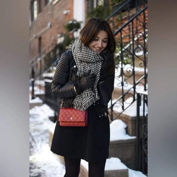 New! Authenticated Chanel CC Patent Leather CORAL RED MINI Bag SHW WOC - Picture 12 of 16